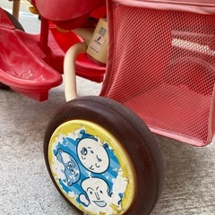 アンパンマン三輪車の画像