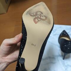美品）STACCATA スパンコールパンプス24.5cm（シューズ袋・替えピン、お箱付き）結婚式お呼ばれシューズ
の画像
