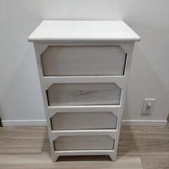 収納棚の画像