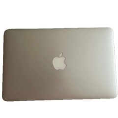 Apple MacBook Air (2015年) 11.6インチ MJVM2J/A 充放電回数121回正常光るリンゴマークの画像