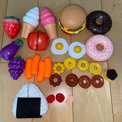 おままごとセット
の画像