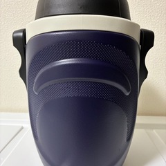 サーモス スポーツジャグ 1.9L ネイビーの画像