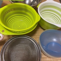 （取引中）調理ボウル ザル まとめ売りの画像