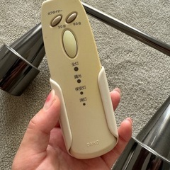 DAIKO 4灯 シーリングライト　の画像