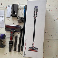 【決まりました】ダイソン掃除機　ジャンク品　dyson cyclone v10 fluffyの画像