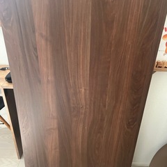 ダイニングテーブルの画像