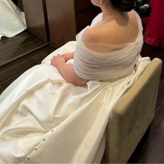 ブライダルケープの画像