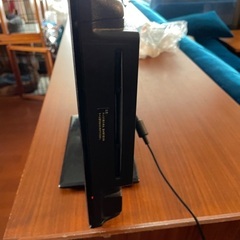 DVDプレイヤー内蔵地デジテレビ、椅子の画像