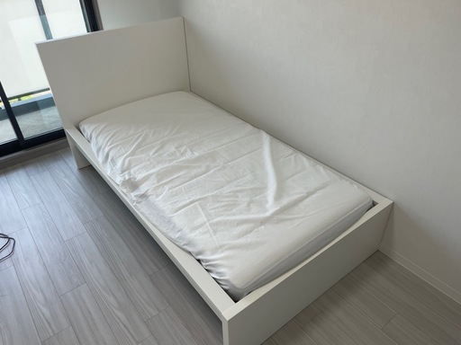 IKEA シングルベッド　マットレス付き　美品