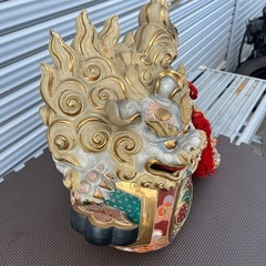 獅子の形状 陶器製装飾品の画像
