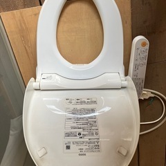 TOTO 温水洗浄便座の画像