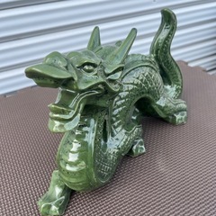 緑色 陶器製 ドラゴンの画像