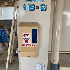 乾燥機と精米機の画像