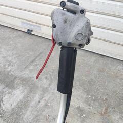 引取限定 動作OK 草刈機 刈払機 新ダイワ RA241の画像