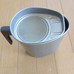 オイルポット　油こし器　ステンレス　未使用　仕舞っていて外のみ少々サビ有りの画像