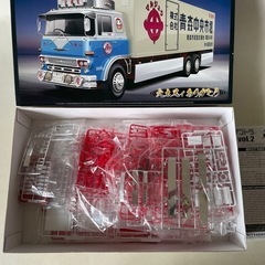 アオシマ文化教材社 プラモデル 1/32 元祖 デコトラ Vol.2 兄弟星 大型冷凍車 文太兄ィ ありがとう 未使用未組立自宅保管品  の画像