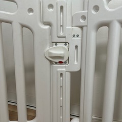  ネビオ　ソノバdeゲート　ベビーゲート　置くだけの画像