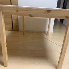 テーブル面 縦75cm横120cm 脚の高さ72cmの画像