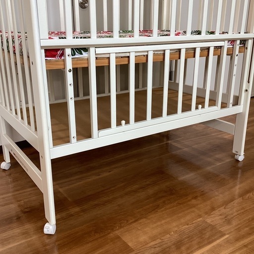 ベビーベッド（白）【町田市再生家具】251462