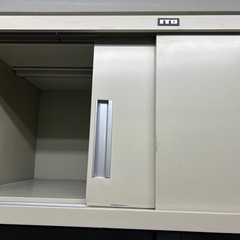 スチールキャビネット上下　おまけ付きの画像