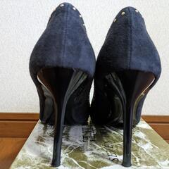 美品）SEVEN TWELVE THIRTY パンプスネイビー（24cm）の画像