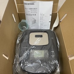 炊飯器　アイリスオーヤマ　3合　美品の画像