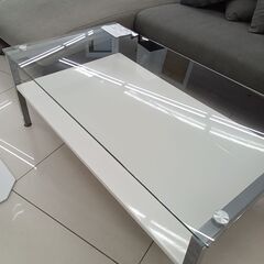 ★リユースのサカイ日立店★HJ7467 NITORI ガラステーブル ホワイト/シルバー H40.5×D60×W110 クリーニング済み の画像