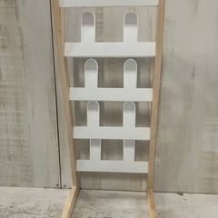 J392⭐️スリッパラックの画像