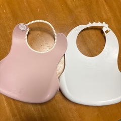 ベビービョルン　お食事スタイ　ベビーピンクの画像