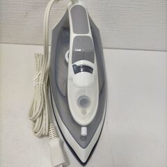 【未使用】アイリスオーヤマ　スチームアイロン　IRN-21C　ホワイト\グレー　白　250820-3Yの画像