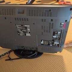 2010年製 32インチテレビ VIERAの画像