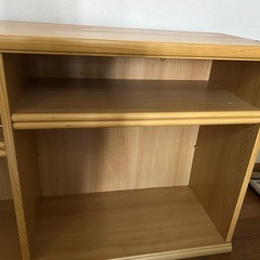 木製横長棚の画像