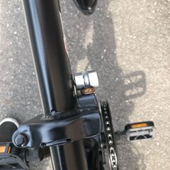 折り畳み自転車です。プリウスにも乗せれる大きさです。の画像