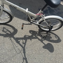 今日限定 折りたたみ自転車20インチの画像
