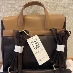 【新品未使用】　MICHEL KLEIN フラップ式リュック ベージュ/ブラウンの画像