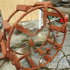 鉄車輪 カゴ車輪 直径約92cm 幅36cm タイヤ トラクター 水田 湿地 左右セット かご車輪 の画像