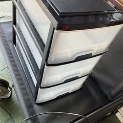 押入れ収納　三段　中古の画像