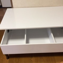 テーブルの画像