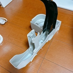ダイキン 加湿空気清浄機 ACK70U-W 2018年製の画像
