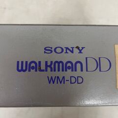 【新品未使用】SONY WALKMAN DD WM-DD ウォークマン カセットウォークマン 現状渡し 付属品付き 当時物 レア 希少 Y2109の画像