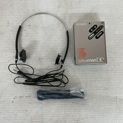 【新品未使用】SONY WALKMAN DD WM-DD ウォークマン カセットウォークマン 現状渡し 付属品付き 当時物 レア 希少 Y2109の画像