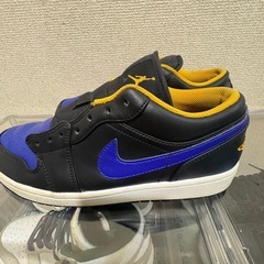 NIKE JORDAN1 レイカーズ28cmの画像