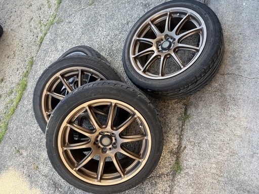 RAYS ENG 超軽量鍛造ホイール　17インチ　インプレッサ　バリ溝タイヤ