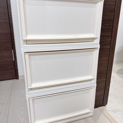 【8/20〜22お渡し】収納ケース 2種類セット（アイリスオーヤマ＋3段チェスト）の画像