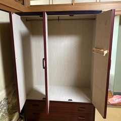 タンス
の画像