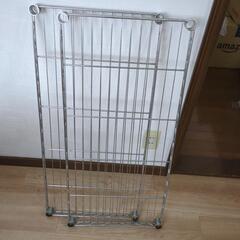 決まりました。スチールラックの画像