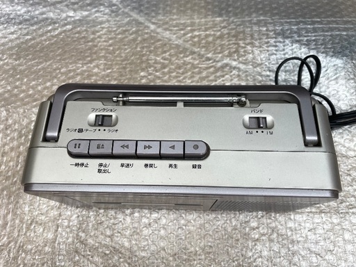 レトロラジカセ シルバー ラジカセシルバー (ユウ) 八戸のオーディオ《ラジカセ》の中古