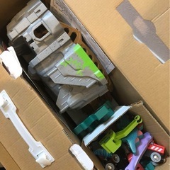 新品同様 Hape(ハペ) 恐竜レールデラックスセット　おもちゃ　木製の画像