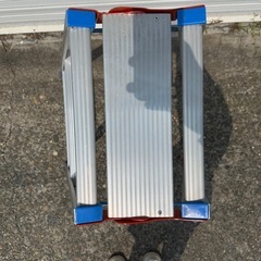 アルメイト ALMATE BK-09 脚立 3尺 3段 アルミ 折りたたみ 踏み台 はしご 作業台 DIY 現場用 地上高約86cmの画像