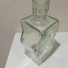 新品未使用  お洒落な一輪挿しの画像